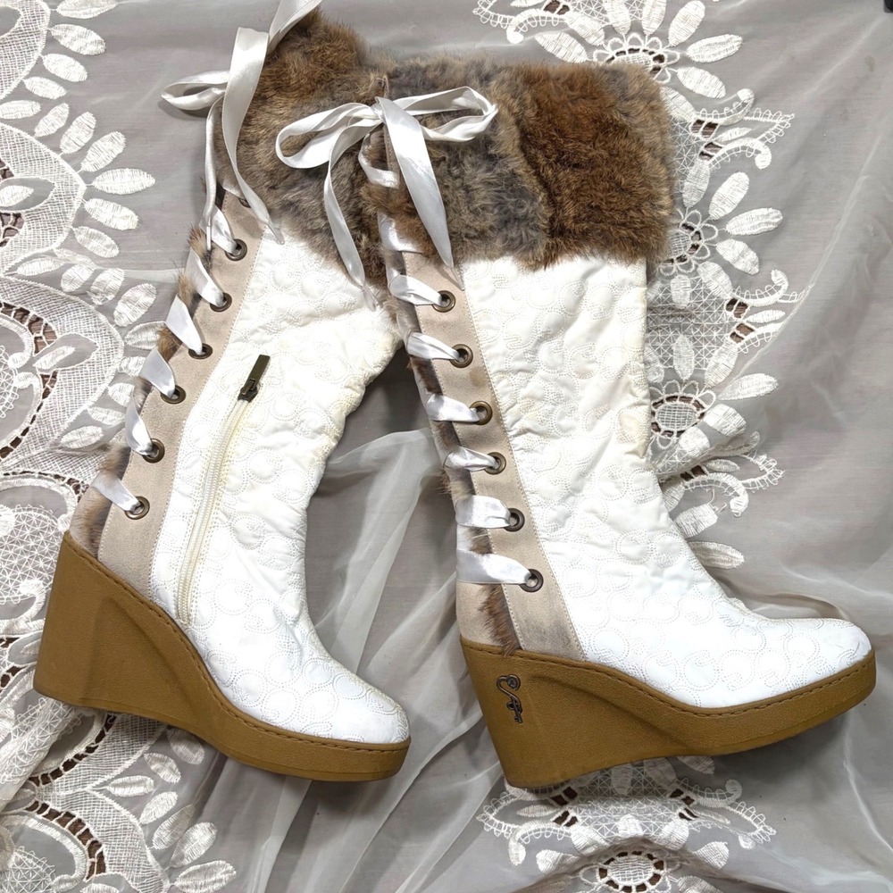 Coquette Y2K Cutie White Quilted Rabbit Fur Wedge Boots Lace Up Ribbon 6.5